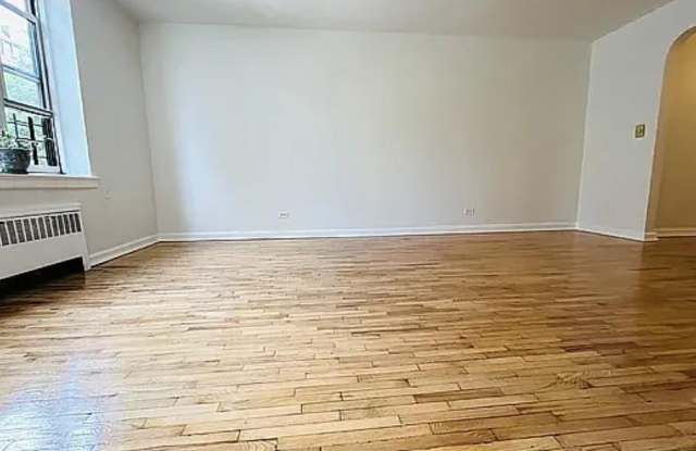 76-10 34th Avenue unit: 1O