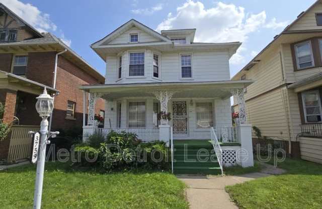 3759 Columbus Street