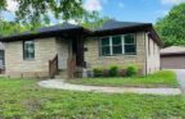 Photo of 4105 North Lane