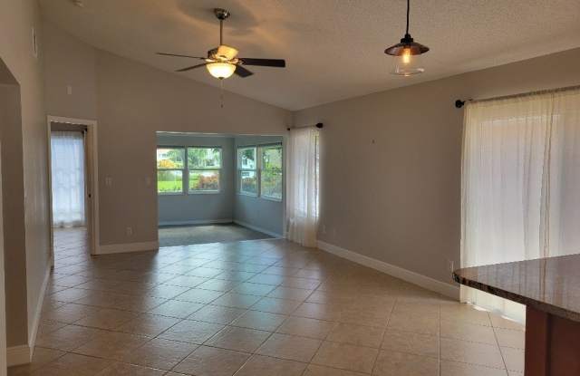 14807 Crooked Pond Court