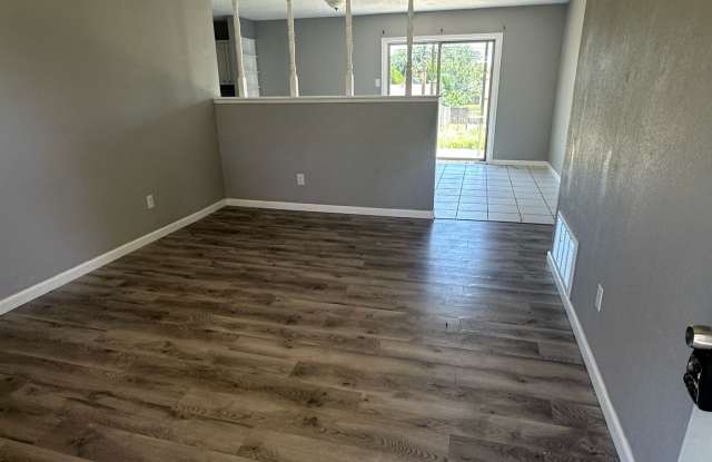 3108 Magnolia Street