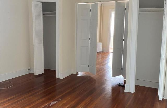 110 Grand Boulevard unit: #4