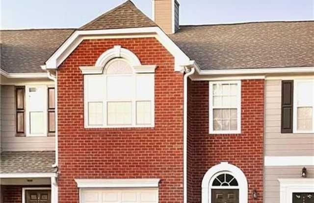 6243 Shoreview Circle