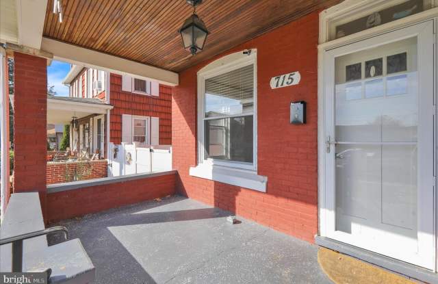 715 MOUNT LAUREL Avenue