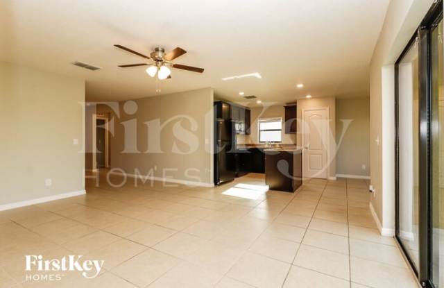 1875 Amber Sweet Circle