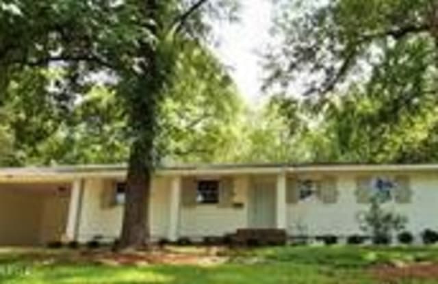 1439 Winchester Street - 1439 Winchester Street, Jackson, MS 39211