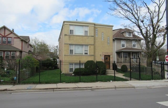 3824 N Pulaski Road - 3824 North Ridgeway Avenue, Chicago, IL 60618