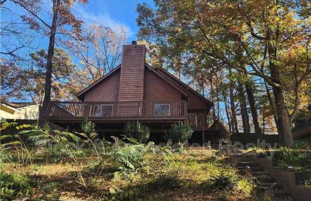 324 Youngberry Street