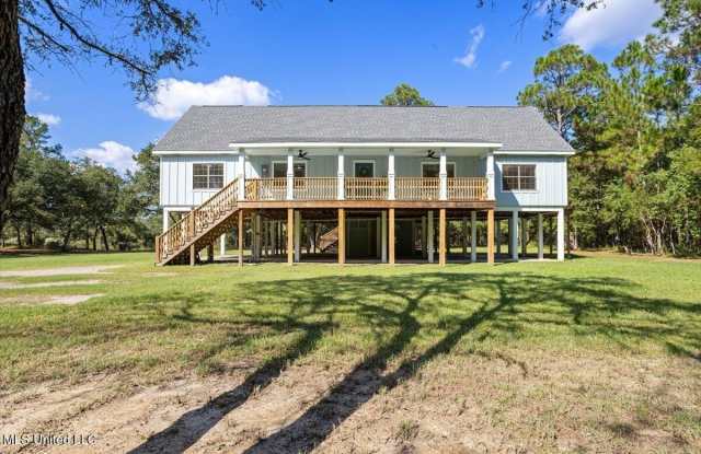 Photo of 749 E North Street