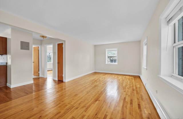 110-12 64 Road unit: 40B