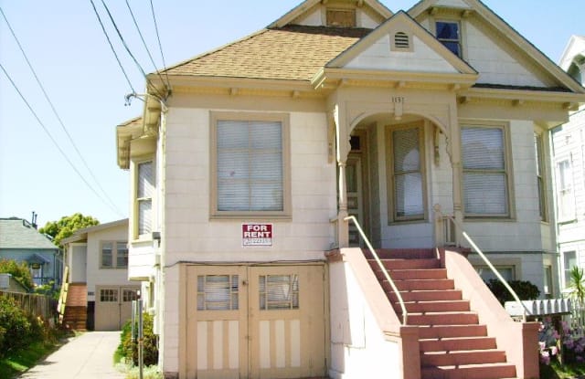 1131 Park Ave. - 1131 Park Avenue, Alameda, CA 94501