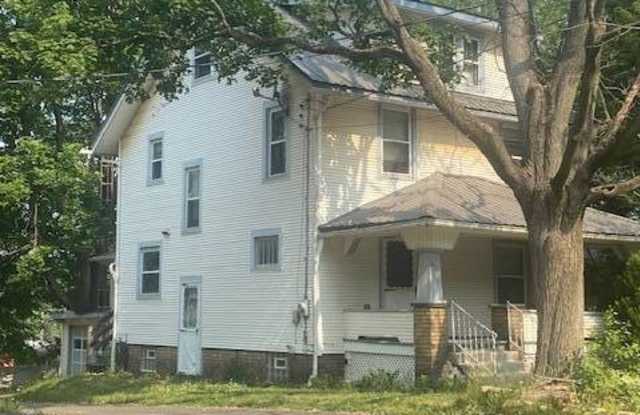 501 N Mill St