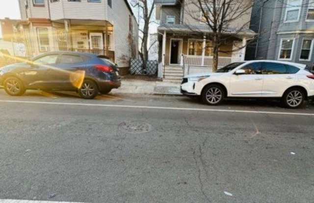 Photo of 125 S 12Th St