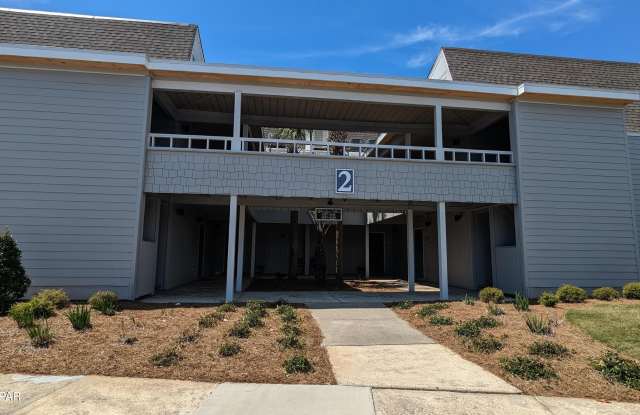 4726 Bay Point Road