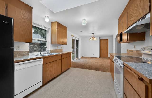 Photo of 15208 95th Avenue Court East