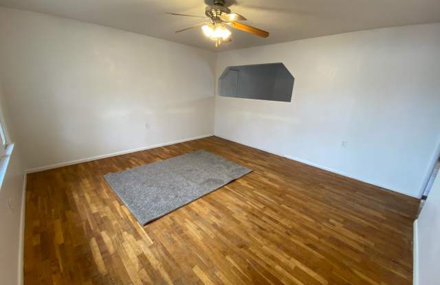 1747 Old Hardin Road - 1