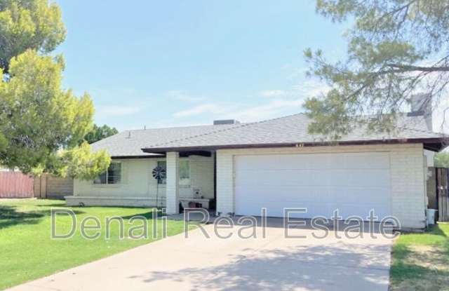 647 S Bermuda Cir