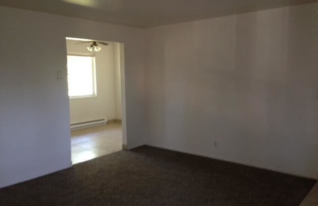 752 Norman Avenue Northeast