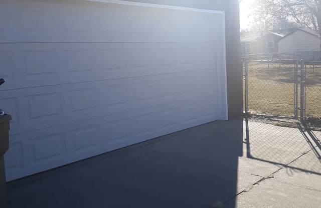 303 East Dodge Street
