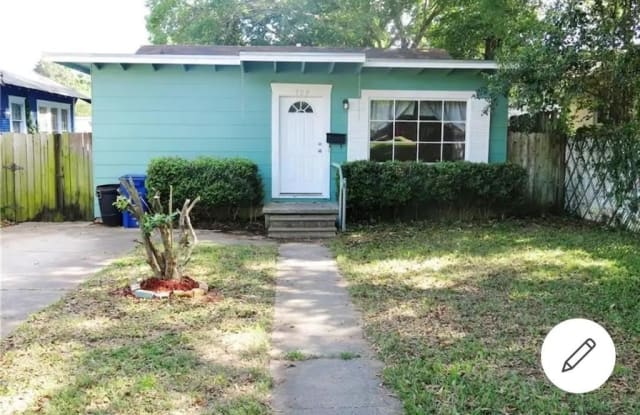 329 Dalzell Street - 329 Dalzell Street, Shreveport, LA 71104