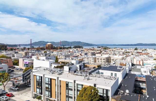 2448 Lombard St Unit 313