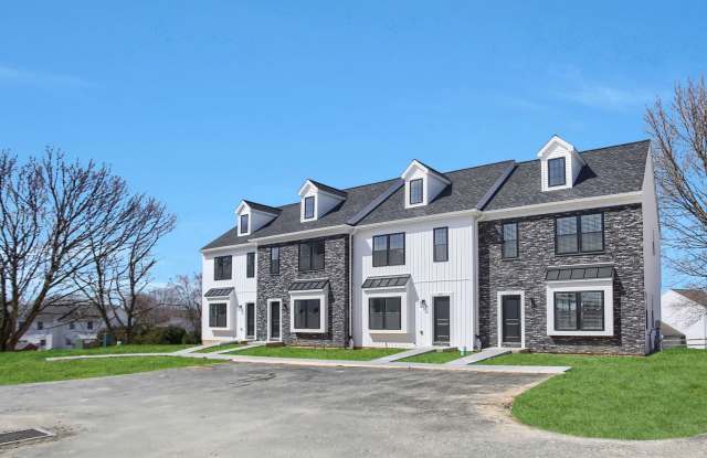 Photo of 995 Old Elizabethtown Road