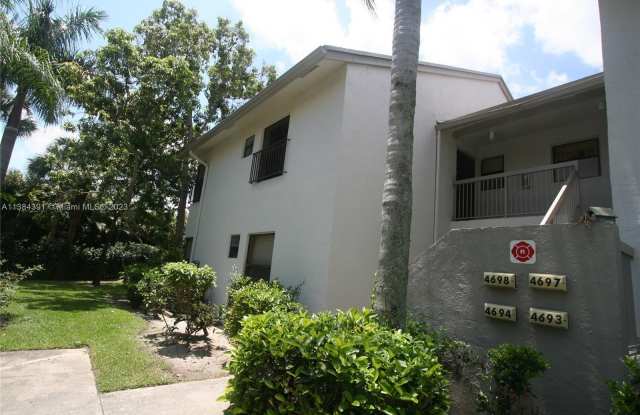 4698 NW 22nd St