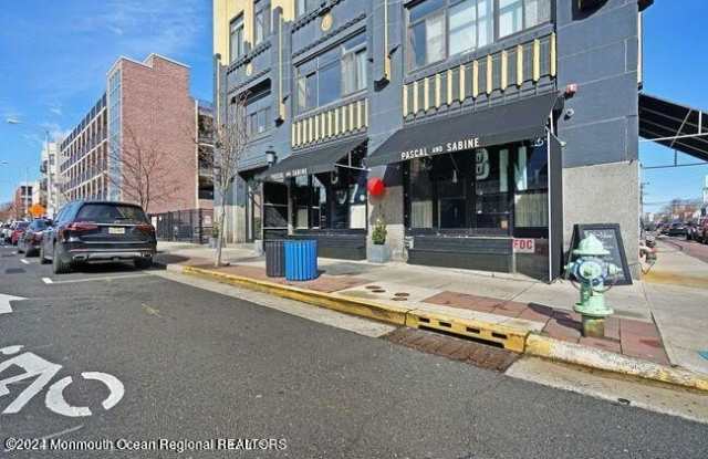 601 Bangs Avenue unit: 707