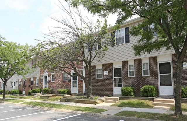 Seven Oaks Townhomes