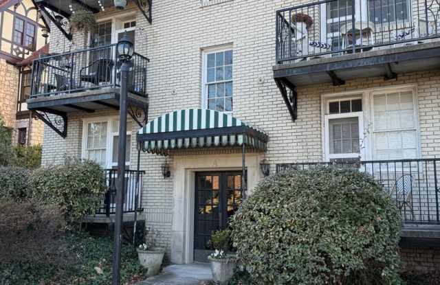 Photo of Fully Furnished  Newly Renovated 2 Bedroom Convenient to Moses Cone Hospital - Flexible Lease Terms Available!