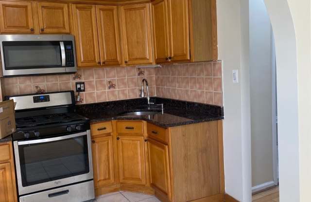 Photo of 430 New Lots Ave