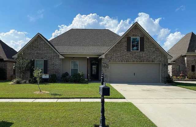 Photo of Cypress Bend- 4 bedroom!