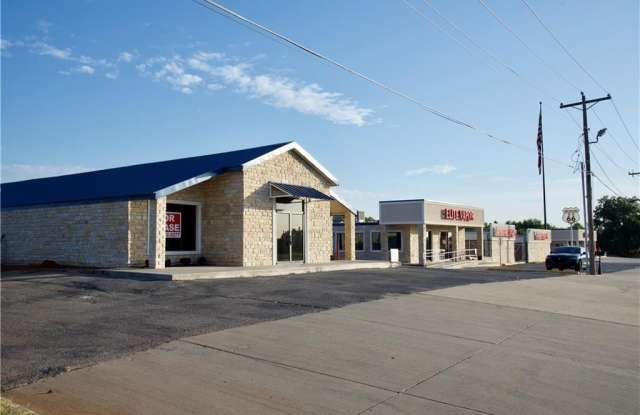 1505 E Main Street
