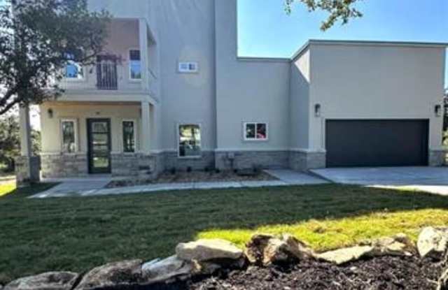 301 Knights Row Street