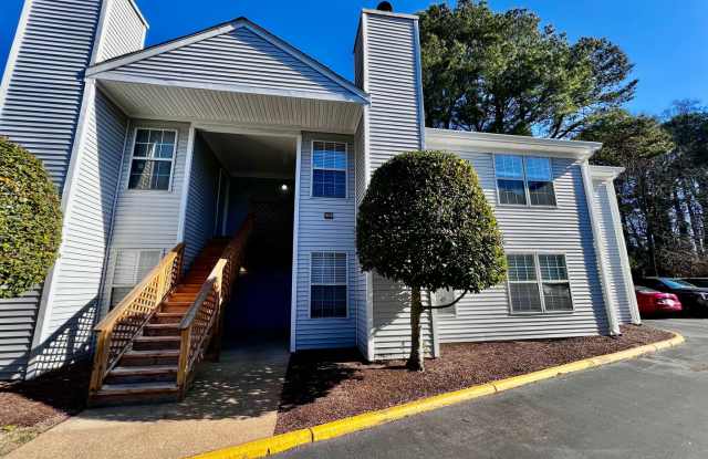 2 bedroom 2 bathroom condo blocks from the Virginia Beach Oceanfront.