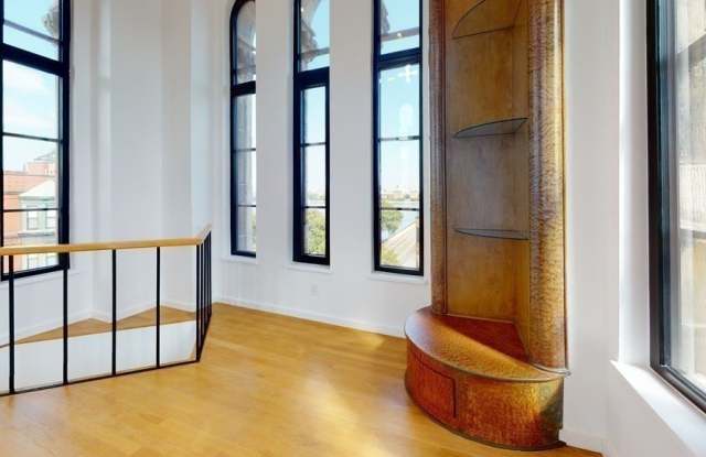 6 Massachusetts Ave TOWER