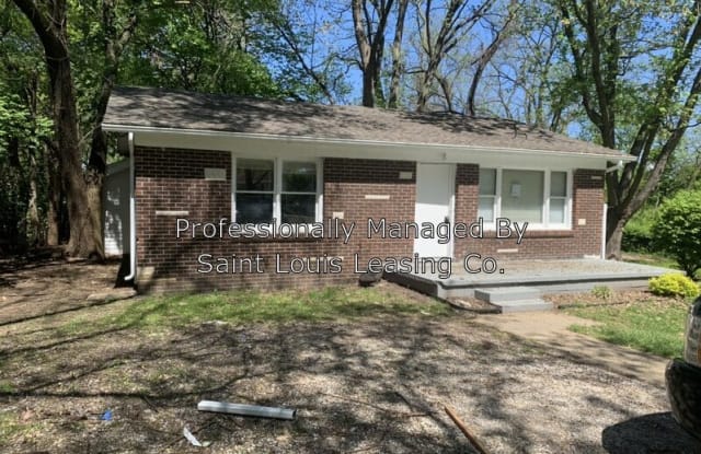 2737 Brouster ave. - 2737 Brouster Avenue, St. Louis County, MO 63114