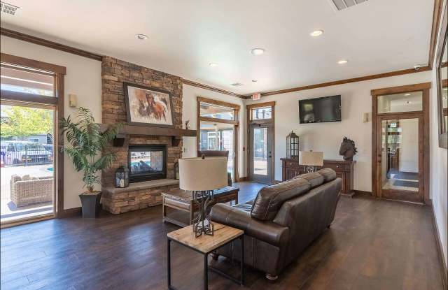 Stoneplace Apartment Homes