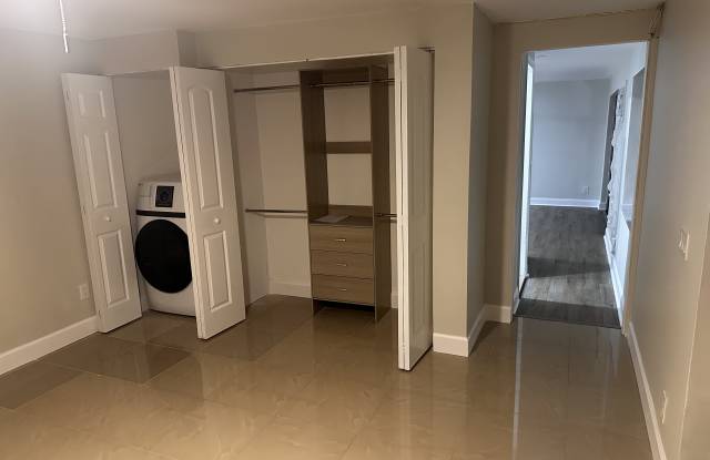 6100 Southwest 48th Court