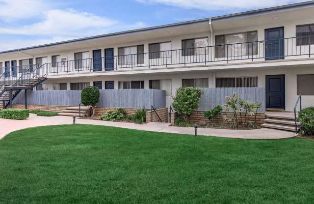 Emerald West Apartments