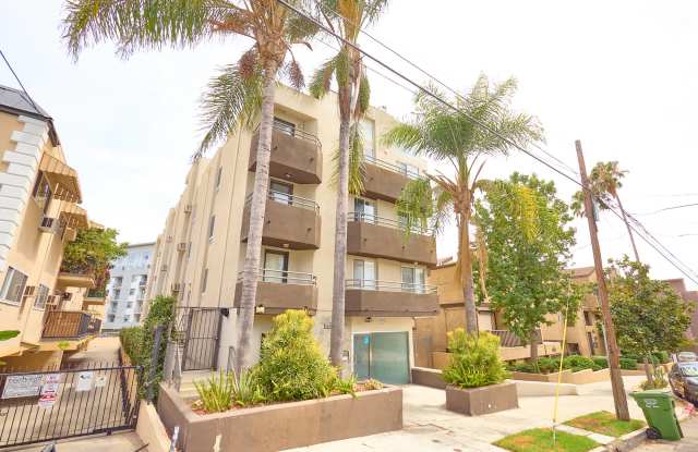 1632 N. Formosa Ave.