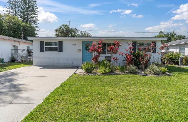 Pet Friendly Rental in Shore Acres - 1818 Nevada Avenue Northeast, St. Petersburg, FL 33703