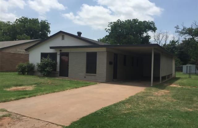 1442 Bridge Avenue - 1442 Bridge Avenue, Abilene, TX 79603