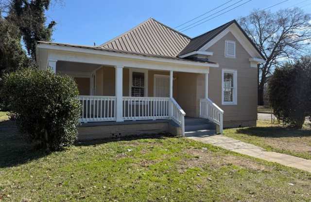 6801 Division Ave