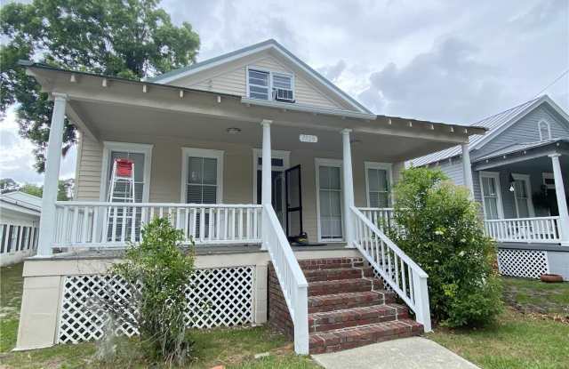 Photo of 7728 Central Ave.