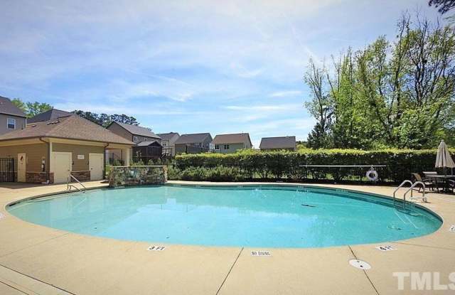 Photo of Room in 4 Bedroom Home at Grande Chateau Ln