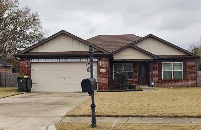 108 Hunter Way