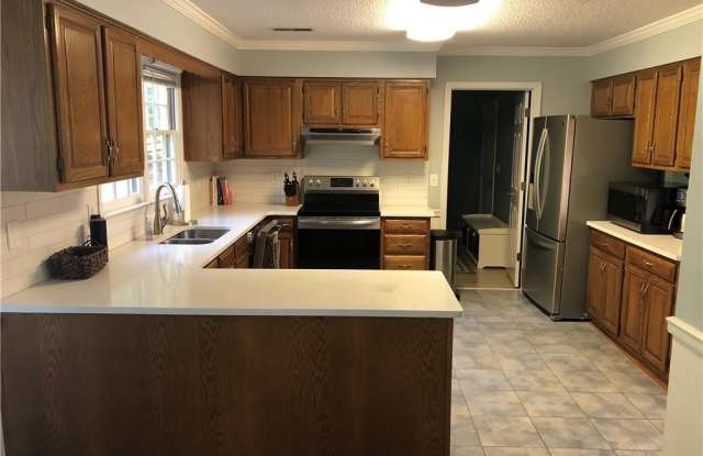 490 Sherman Oaks Way