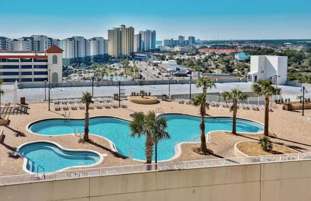 Condo in Laketown Wharf for Rent!