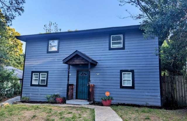 Photo of For Rent: 3BR / 1.5BA Family Home | Across from BeltLine  Pittsburgh Yards – $2,500/month**